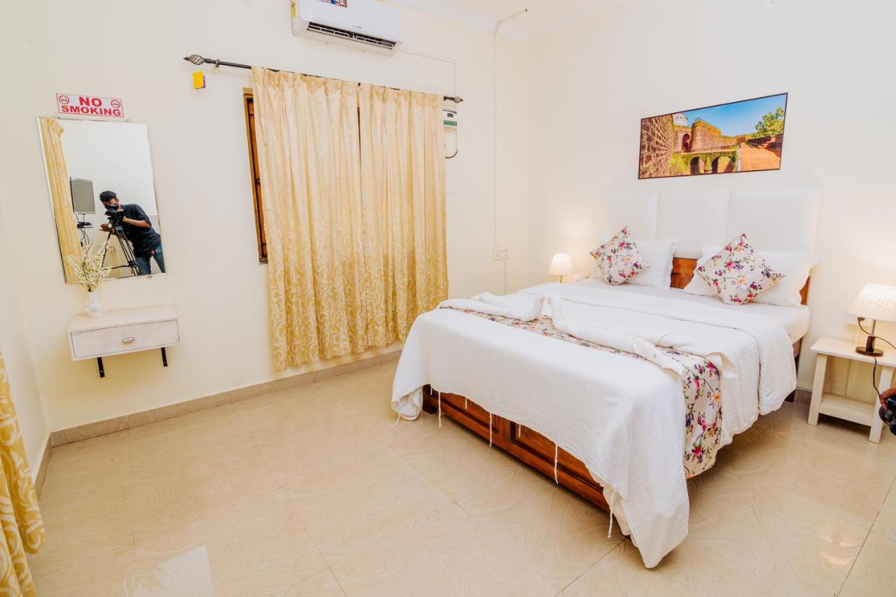 Saligao White House In Goa, Truly Amazing Experience B&B 외부 사진